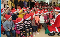 苏州新纽顿幼儿园举行圣诞系列欢庆活动